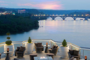 Отель The Watergate Hotel Georgetown  Вашингтон